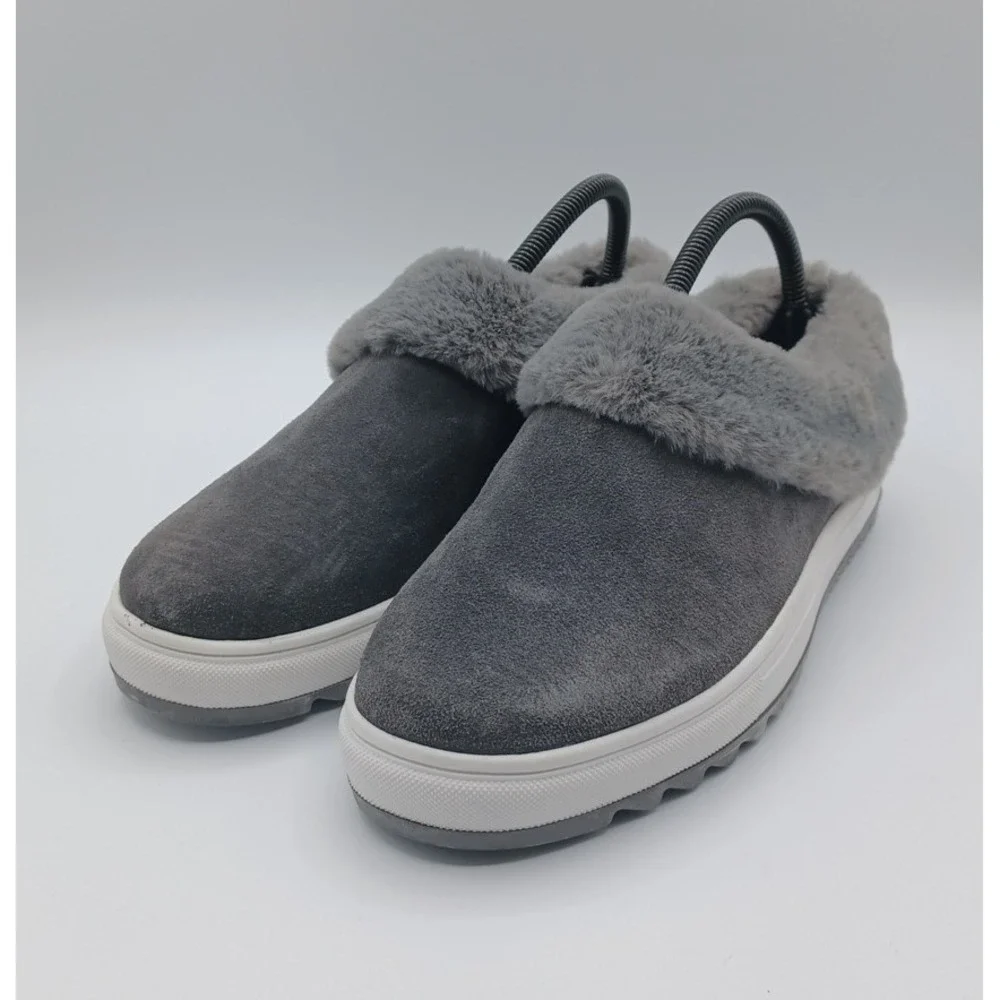 Blondo Suri Gray Suede Slip On Boots Booties Waterproof 9M B3321635 SUPER‎ SOFT!